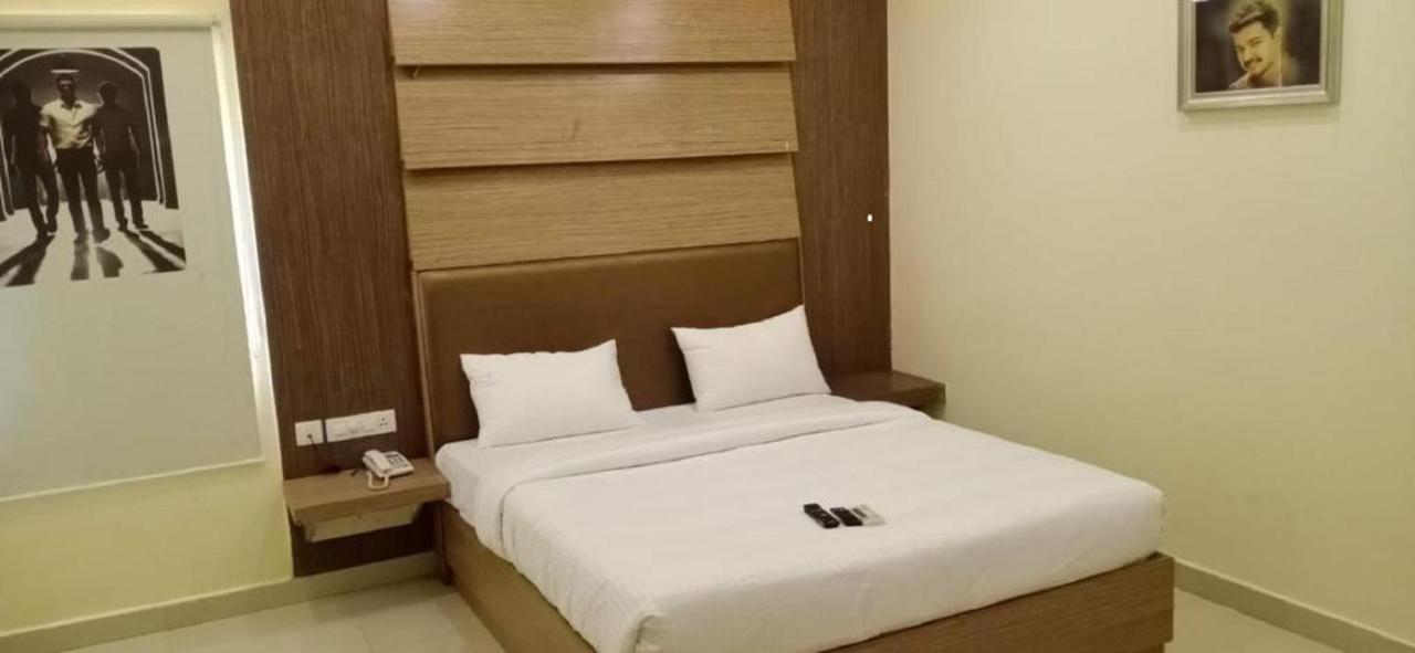 Cinemascope An Apart Hotel Chennai Eksteriør billede